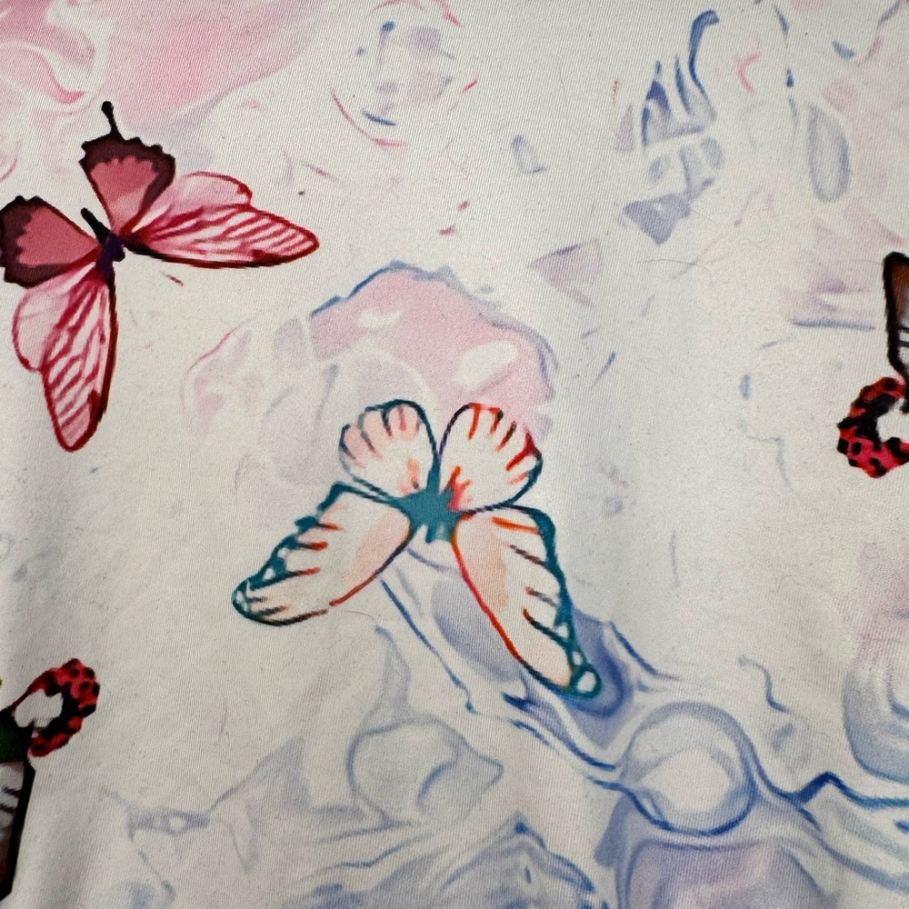 Butterfly Print Ruched Crop Top - Picture 4 of 4